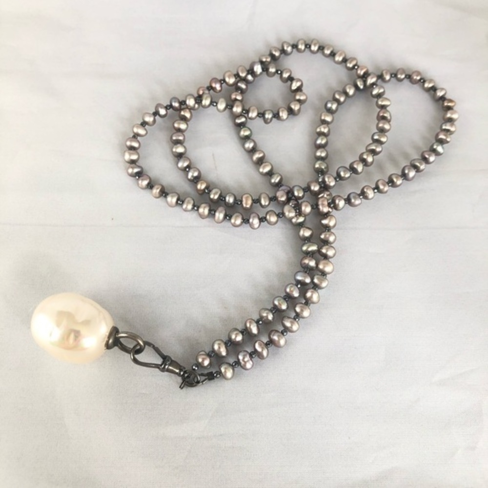 pearl necklace